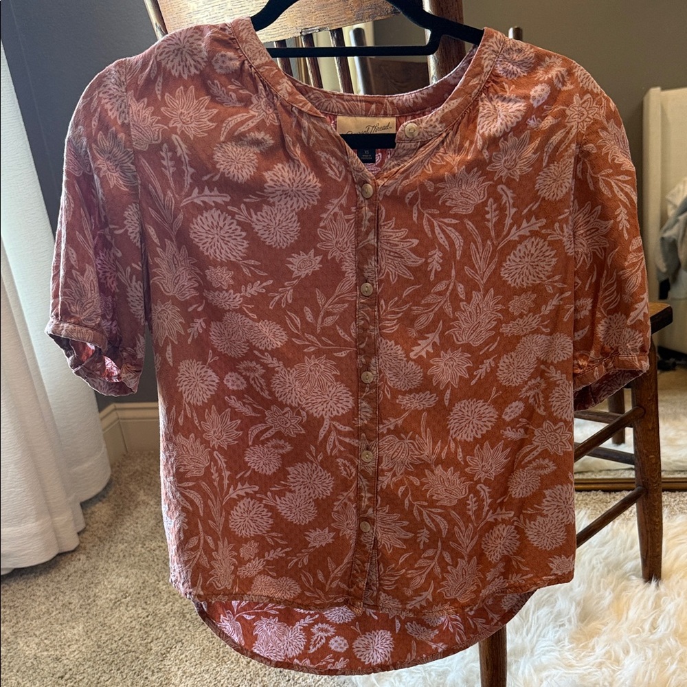 Universal Thread Floral Blouse - mauve and Cream